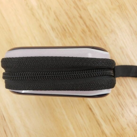 Retro Keyboard Piano Earbud Earphone Case Coin Purse NWT - Picture 2 of 5